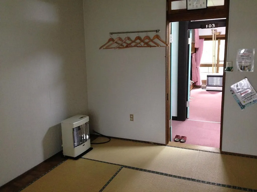 Sounkyo Kankou Hotel Kamikawa  Ryokan Kamikawa (Hokkaido)