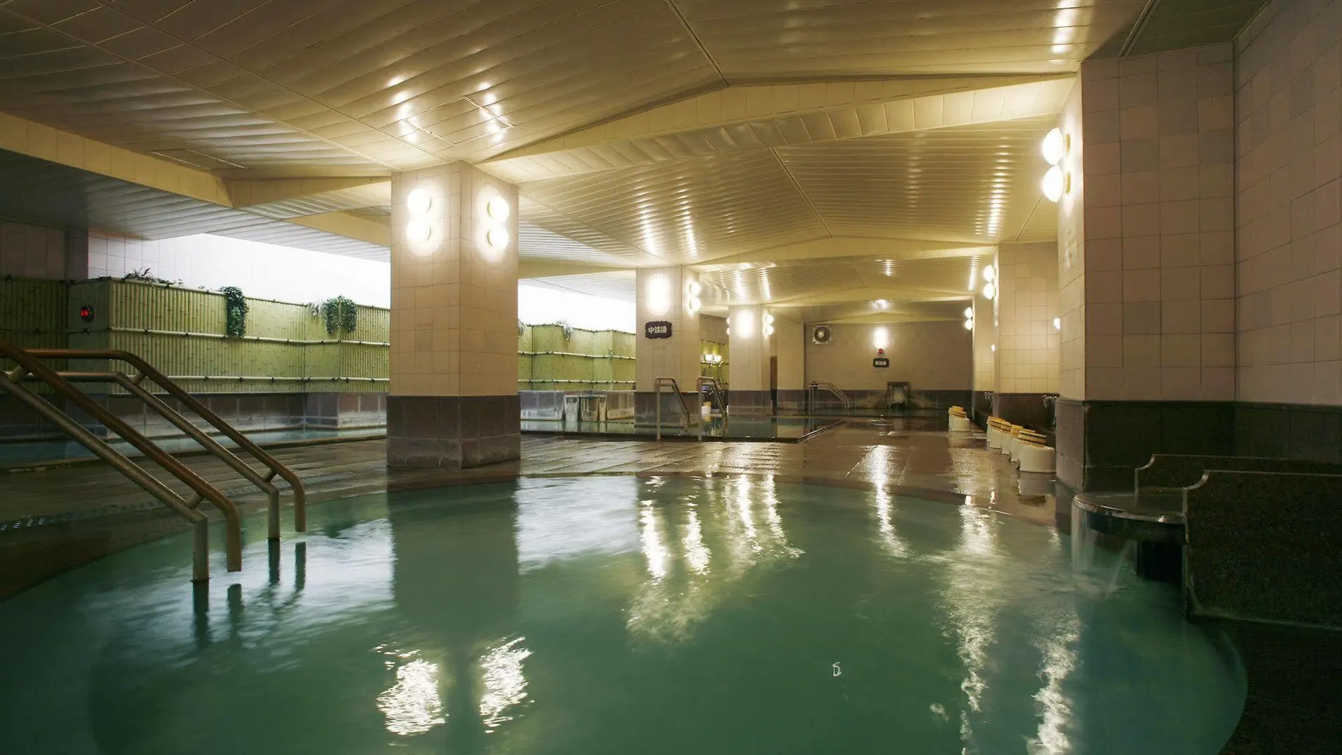 Sounkyo Kankou Hotel Kamikawa  3*, Kamikawa (Hokkaido) Japón